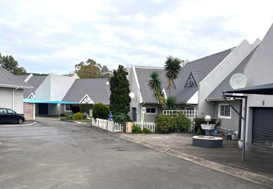 2 Bedroom Property for Sale in Abbotsford Eastern Cape